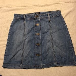Jean Skirt with buttons